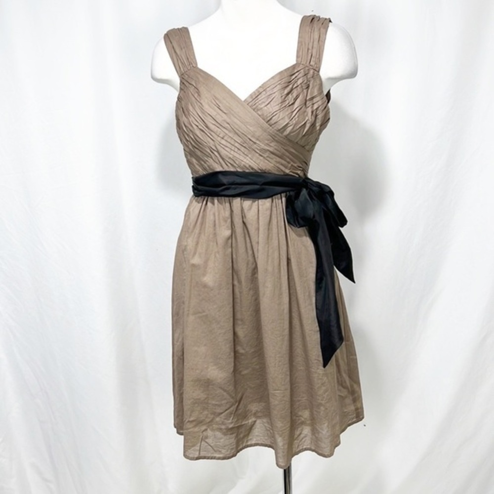 ANTHROPOLOGIE Maeve Taupe and Brown Belted Fit & Flare Dress size 4